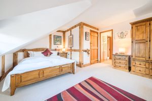 Photo 9- click for photo gallery